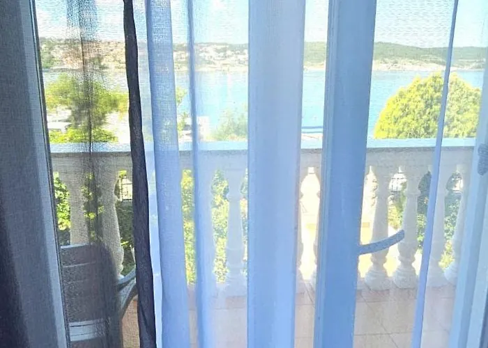 Tiha Sea *