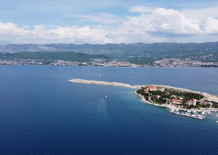 Tiha Sea