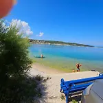 شقة Tiha Sea