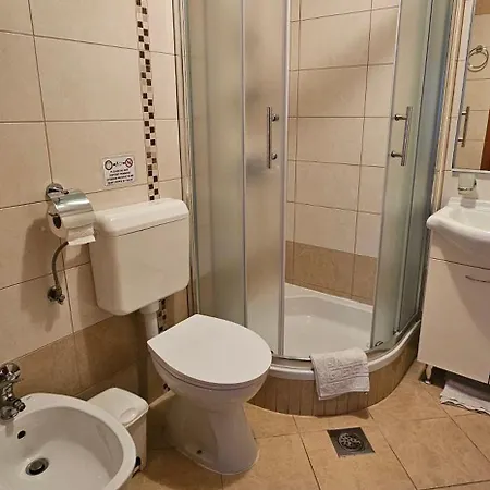 Tiha Sea Apartment
