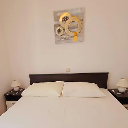 Tiha Sea Apartment *