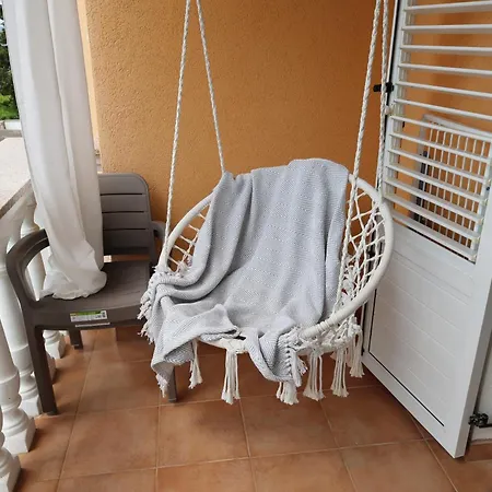 Tiha Sea Apartment