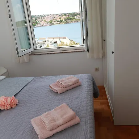Tiha Sea Apartment *
