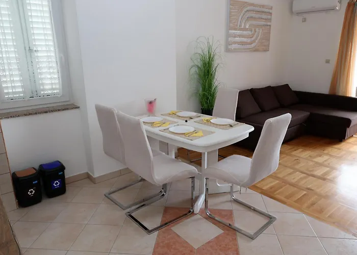 Daire Tiha Sea
